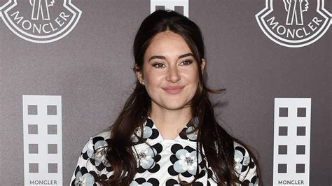 shailene woodley said she loves sex and explained why it s so great just in case you forgot news