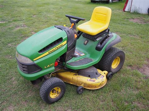 John Deere La145 Riding Lawn Mower 320 Hrs 48” Cut