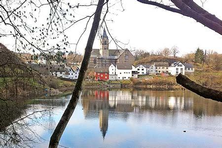 Ulmen is a municipality in western germany. Ulmen - Eifelführer - Eifelreise