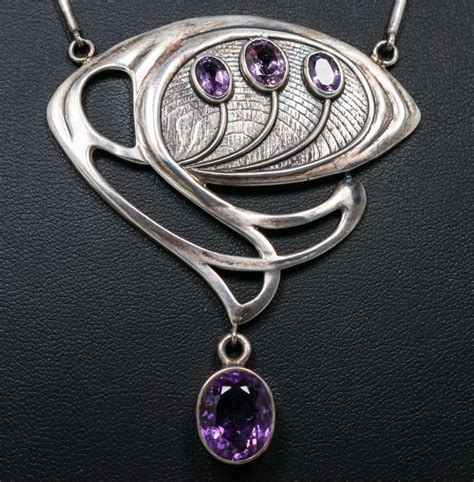 Art Nouveau Sterling Silver Faceted Amethyst Necklace C1910