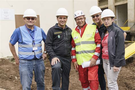 Teile des österreichischen bundeslandes steiermark sind von einem erdbeben erschüttert worden. Europäische Erdbeben- und Höhlenrettungsübung „ModEX" in ...