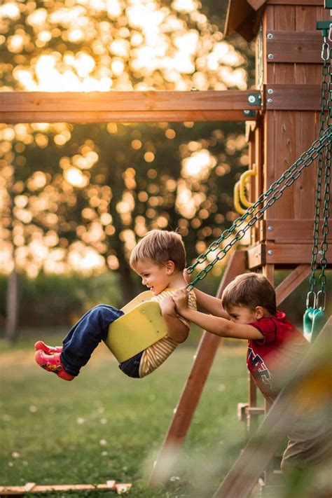 Best Outdoor Swings For Kids Bochens