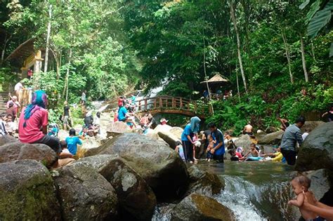 Air terjun berkelah adalah sebuah riam air terjun yang terletak di pahang, malaysia. air terjun sungai gabai tempat menarik untuk berkelah di ...