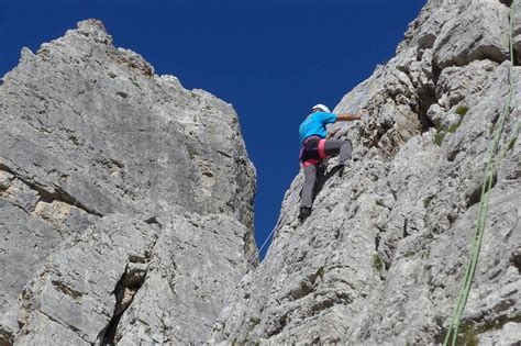 Rock Climbing Course In The Dolomites Dolomiti Skirock