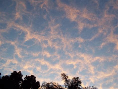 Unique Sky By Misskaythelareveuse On Deviantart