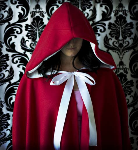 Red Riding Hoods Cape Sewing Projects