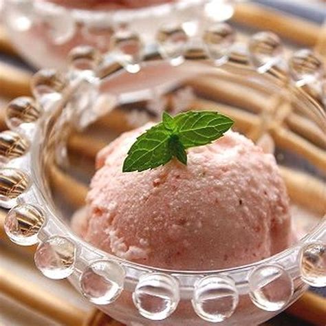 【みんなが作ってる】 冷凍いちご 生クリーム アイスクリームのレシピ 【クックパッド】 簡単おいしいみんなのレシピが334万品