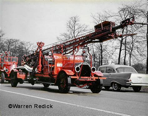 Firetec offers used engines, rescues, brush trucks, ladder trucks, tankers. Chicago Fire Department water tower « chicagoareafire.com