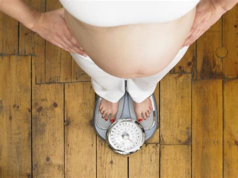 Terutama orang yang punya saudara atau keturunan memiliki masalah kulit ini. Tak Ingin Stretch Mark Muncul Saat Hamil? Ini 3 Cara Mudah ...