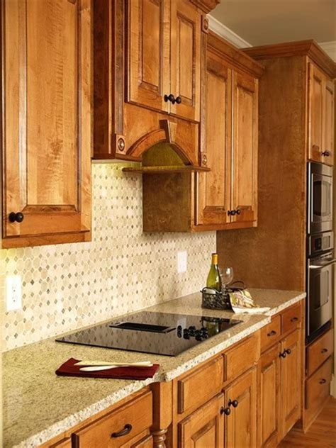 30 Affordable Kitchens With Oak Cabinets Ideas 18 Comedecor Trendy