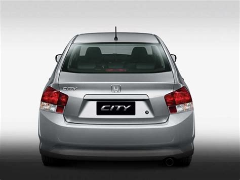 Do you want to be the first to know about the latest automotive deals? Honda City EX 1.5L Aut (2013)