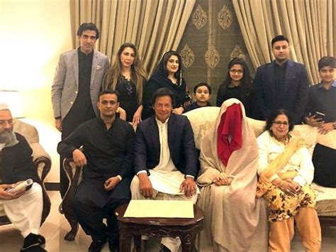 Pakistan Pm Imran Khan And His 3rd Wife Bushra Bibi On Verge Of