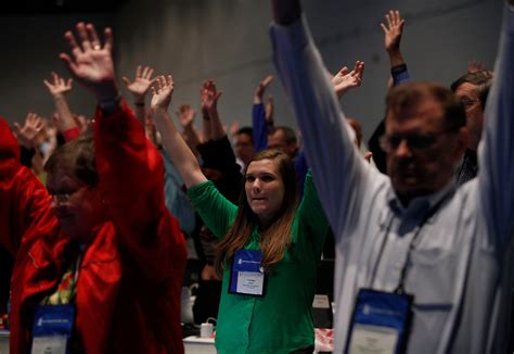 Presbyterians Vote To Allow Same Sex Marriages The New York Times