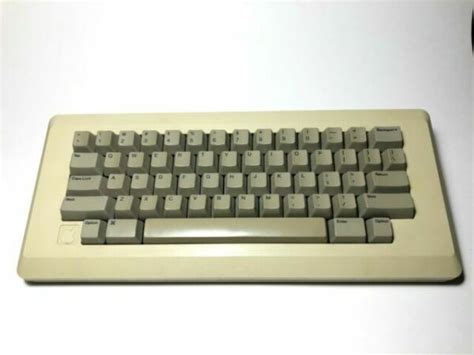 Apple M0110 Keyboard For Sale Online Ebay