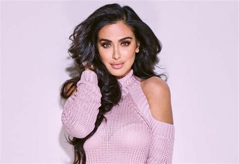 Video Huda Beauty Boss Shares The Secrets Of Her Success Arabian Business
