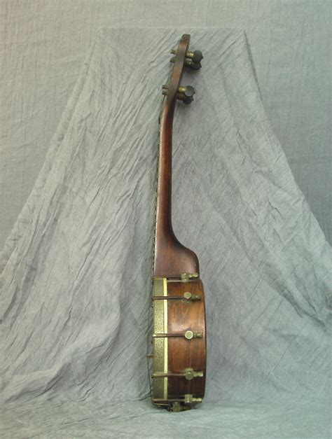 Banjo Ukulele · Grinnell College Musical Instrument Collection