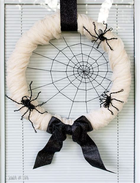 Amazing As Well As Cheap Halloween Wreath Ideas To Prepare In This