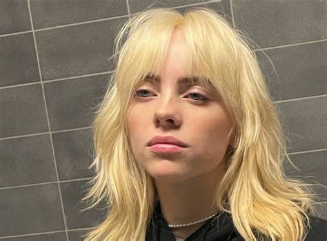 The billie eilish vogue photoshoot left many fans angry, which opened up a conversation about the sexualization of women's bodies in pop culture. Why I feel so conflicted about Billie Eilish's Vogue cover ...