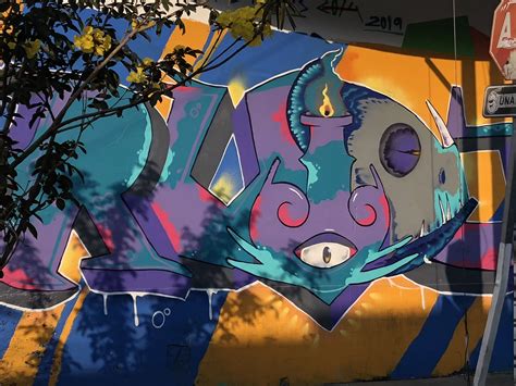 Pin By Lou St Olz On Graffiti Cracks Graffiti Anime Art
