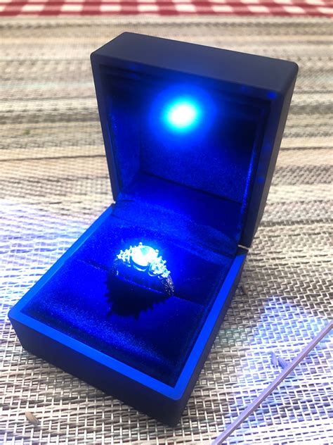 Powerful LED Light Engagement / Wedding Ring Box for Proposal | Etsy