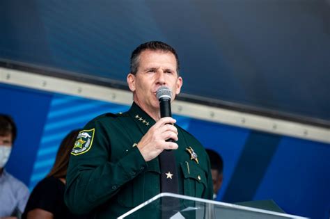 Sheriff Mina Defunding Police Hurts Crime Rate Public Connection
