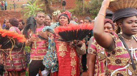 Cameroun Culte Des Crânes En Pays Bamiléké Culturebene