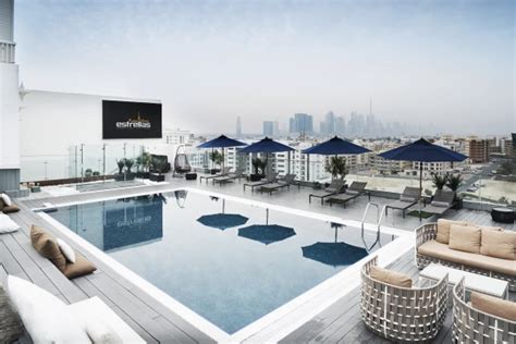 The Canvas Hotel Estrella Rooftop Lounge