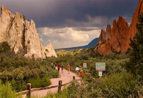 Top 10 Tourist Attractions in Colorado Springs, Colorado | Hiking