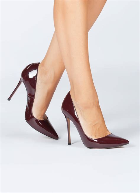 High Heel Pointy Toe Pumps In Burgundy Patent Leather Pura Lopez