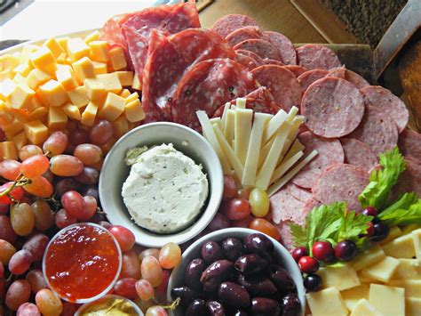 Melissa Kaylene How To Create The Perfect Meat And Cheese Platter