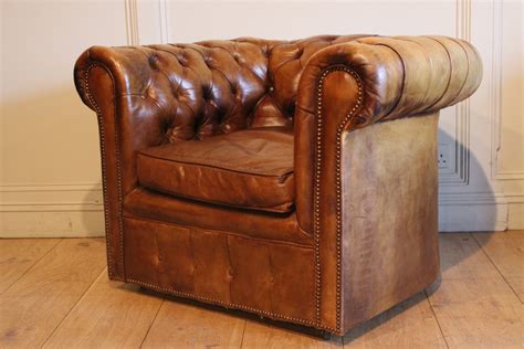 Vintage look in chesterfield design elegant chesterfield armchair in gold/silver/brown/white colour features: SOLD/ANTIQUE TAN LEATHER CHESTERFIELD ARMCHAIR - Antique ...