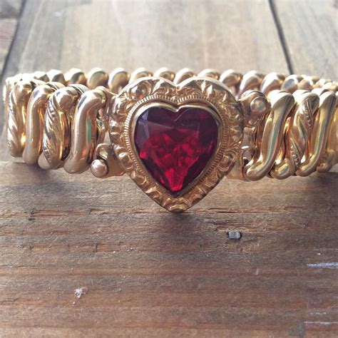 Vintage Sweetheart Expansion Bracelet Red Heart Dfb Company Carmen Gold