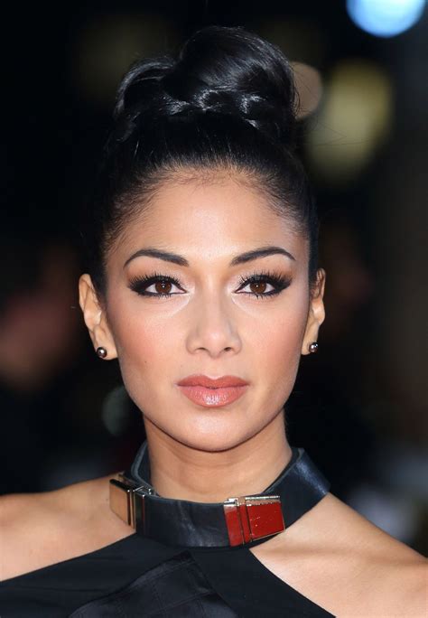Nicole Scherzinger Never Has A Bad Hair Day Top Knot Hairstyles Braid Top Knot Braided Top