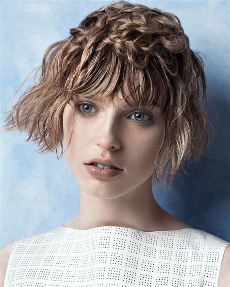 They play around the face and look soft. 2019 Spring Short Haircut Summer 2020 Pixie Hairstyle for ...
