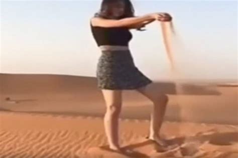 Saudi Woman In Viral Miniskirt Video Released Without Charges World Dunya News