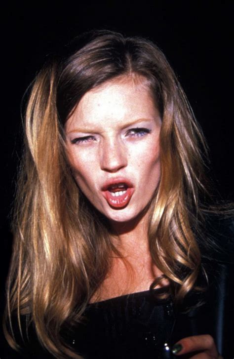 Land Of A Thousand Dances Dw Kate Moss Young Kate Moss 90s Kate