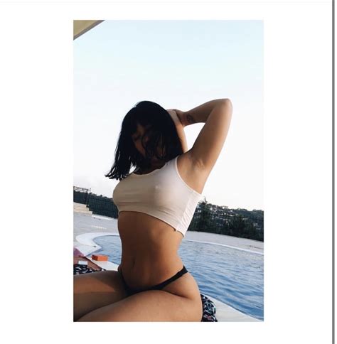 Turkish Instagram Babe Cagla Tits Nipples Arsivizm Photos Xxx