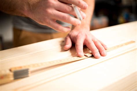 Nicht immer muss es ein gekaufter schrank sein. Offenen Schrank selber bauen - Tipps zur Planung | OBI