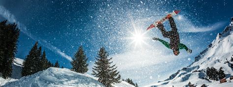Top Places To Go Snowboarding In The Northeast