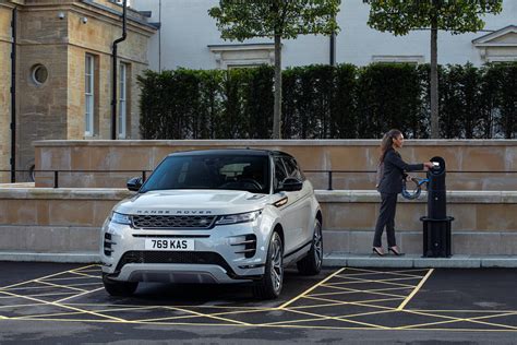 Say Hello To The New Range Rover Evoque Plug In Hybrid Carbuzz
