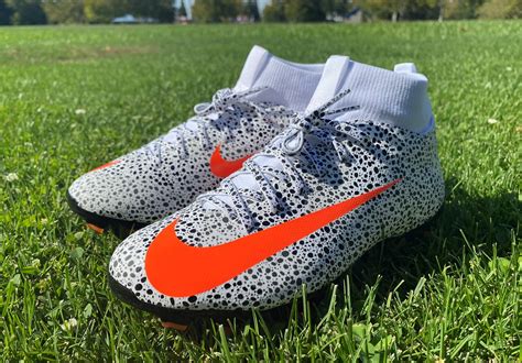 Nike Superfly 7 Safari Cr7 Youth Soccer Cleats 101