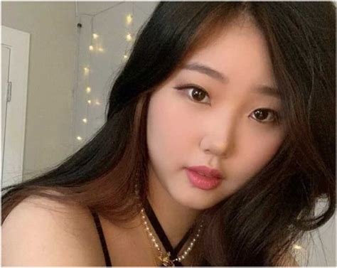 Jessica Ly Net Worth Age Bio Wiki Career Twitch Photos Facts