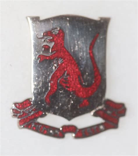 702nd Tank Destroyer Battalion Original Ww2 Distinctive Crest 1