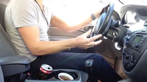 Maksimatic Cup Holder Might Become the Next Big ...