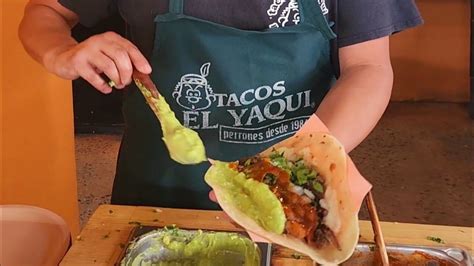 Los Famosos Tacos El Yaqui En Rosarito Baja California 🇲🇽 Youtube