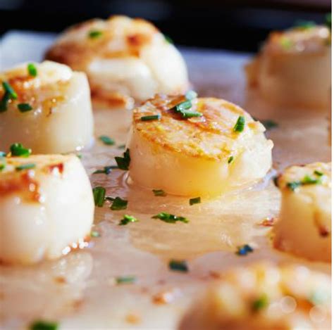 Wagyu ribeye steaks cooked on a himalayan salt block. Himalayan Salt Block Scallops with Honey-Peppercorn Glaze ...