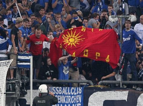 Ο ολυμπιακός προκρίθηκε στους ομίλους του champions league. ΓΟΝΙΜΟ-ΣΕΡΡΩΝ: ΠΕΤΡΙΤΣΙ ΚΑΙ ΡΟΔΟΛΙΒΟΣ ΣΤΟ ΣΑΛΚΕ-ΠΑΟΚ