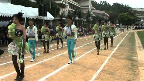 Posts about กีฬาคืออะไร written by schgazorla. กีฬาสี 54 : พาเหรดสีเขียว - YouTube