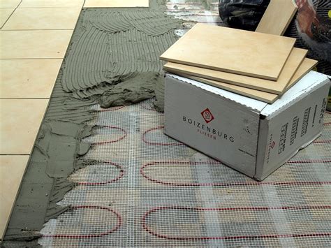 Die individuelle leistung ist modellabhängig und in den produktunterlagen ersichtlich. Fußbodenheizung Elektro, 160Watt/m², 1-15m², mit ...