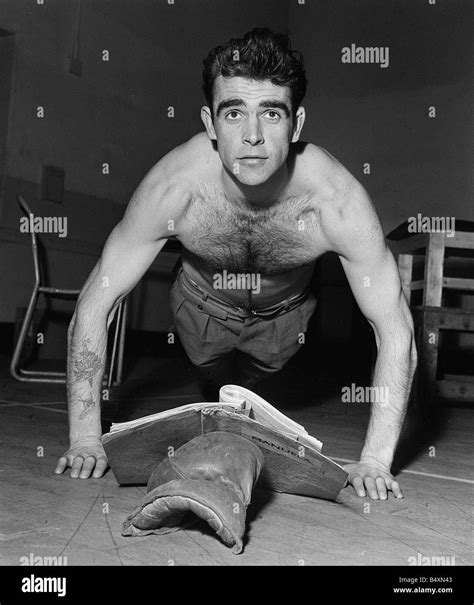 Young Sean Connery Black And White Stock Photos And Images Alamy